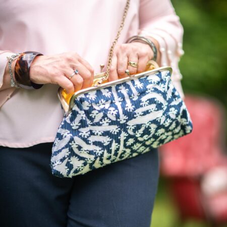 Clutch in tessuto: eleganza per ogni occasione