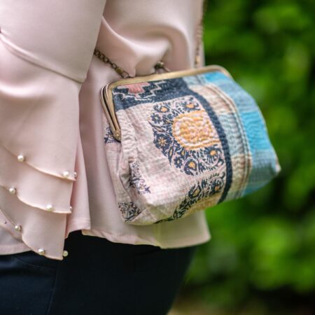 Clutch in tessuto: eleganza per ogni occasione