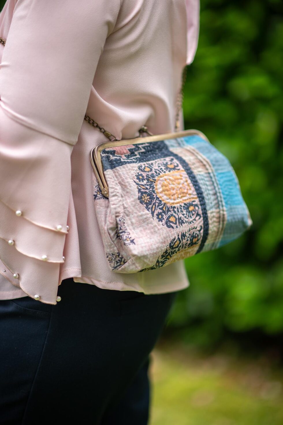 Clutch in tessuto: eleganza per ogni occasione