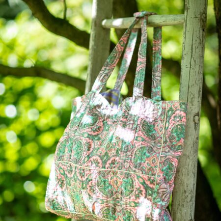 Totebag indiana in cotone: stile e sostenibilità